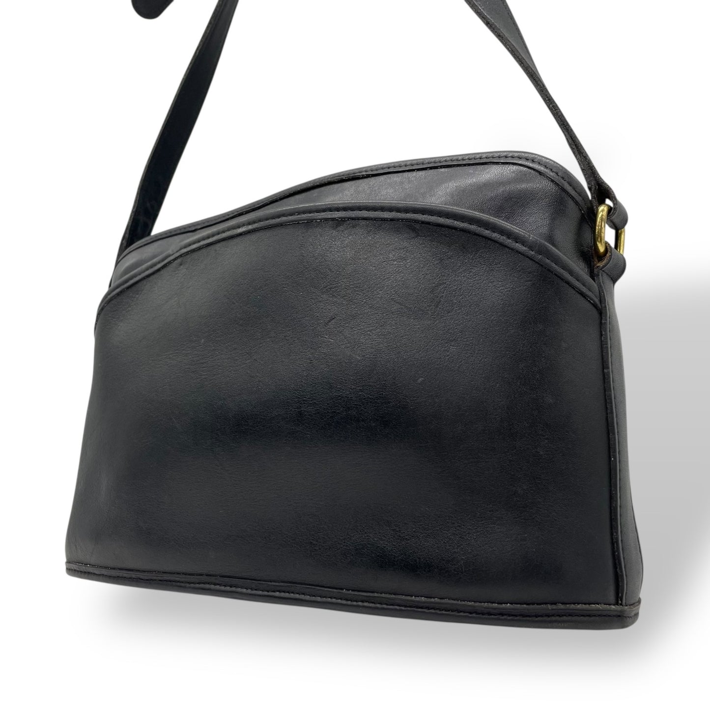 希少 COACH オールドコーチ ヴィンテージ ショルダーバッグ 黒 ブラック 本革 グラブタンレザー USA製 斜め掛け クロスボディ ゴールド金具 9976 レディース U10