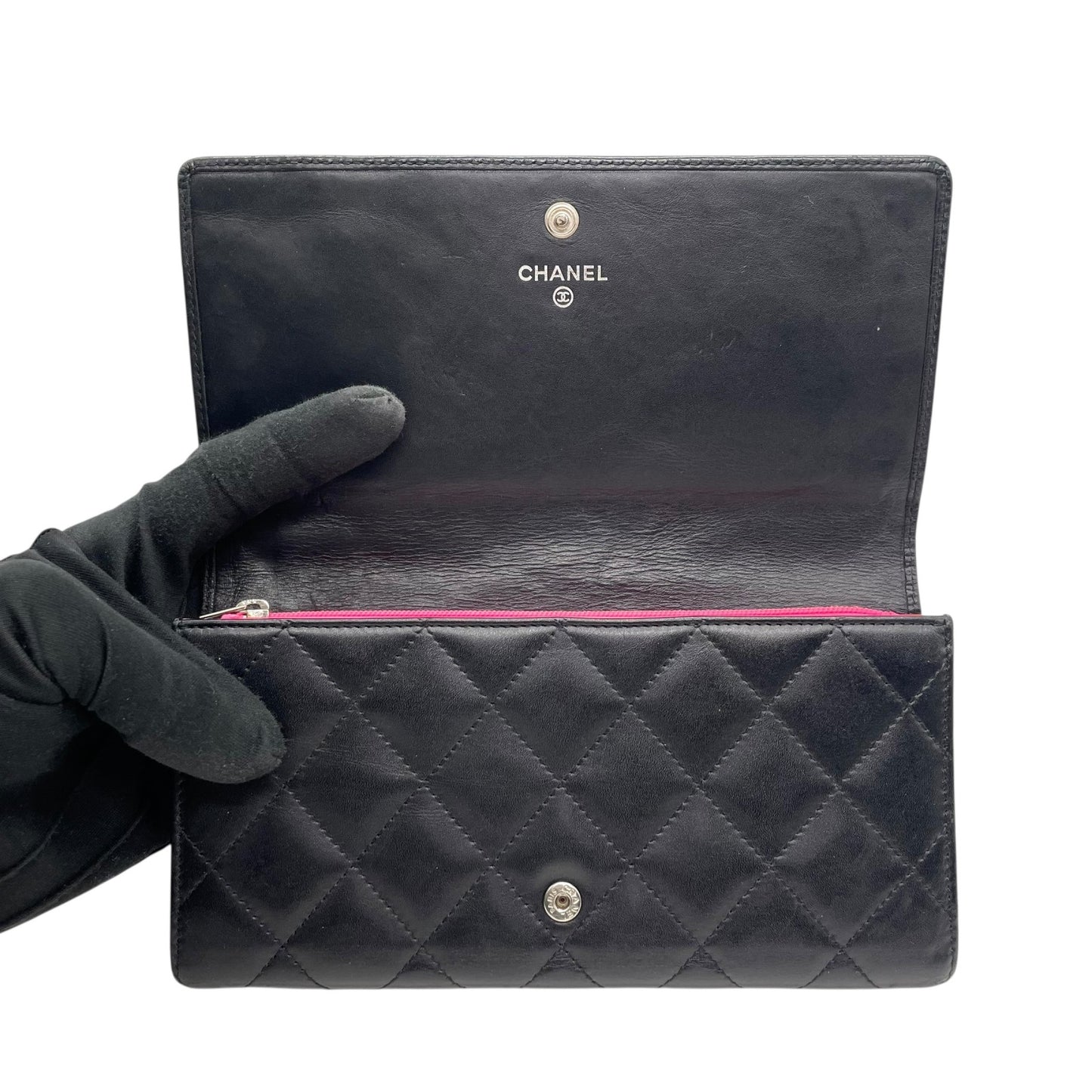 CHANEL シャネル 二つ折り 長財布 カンボンライン ココマーク キルティング 黒 ブラック ピンク レザー フラップ レディース M1