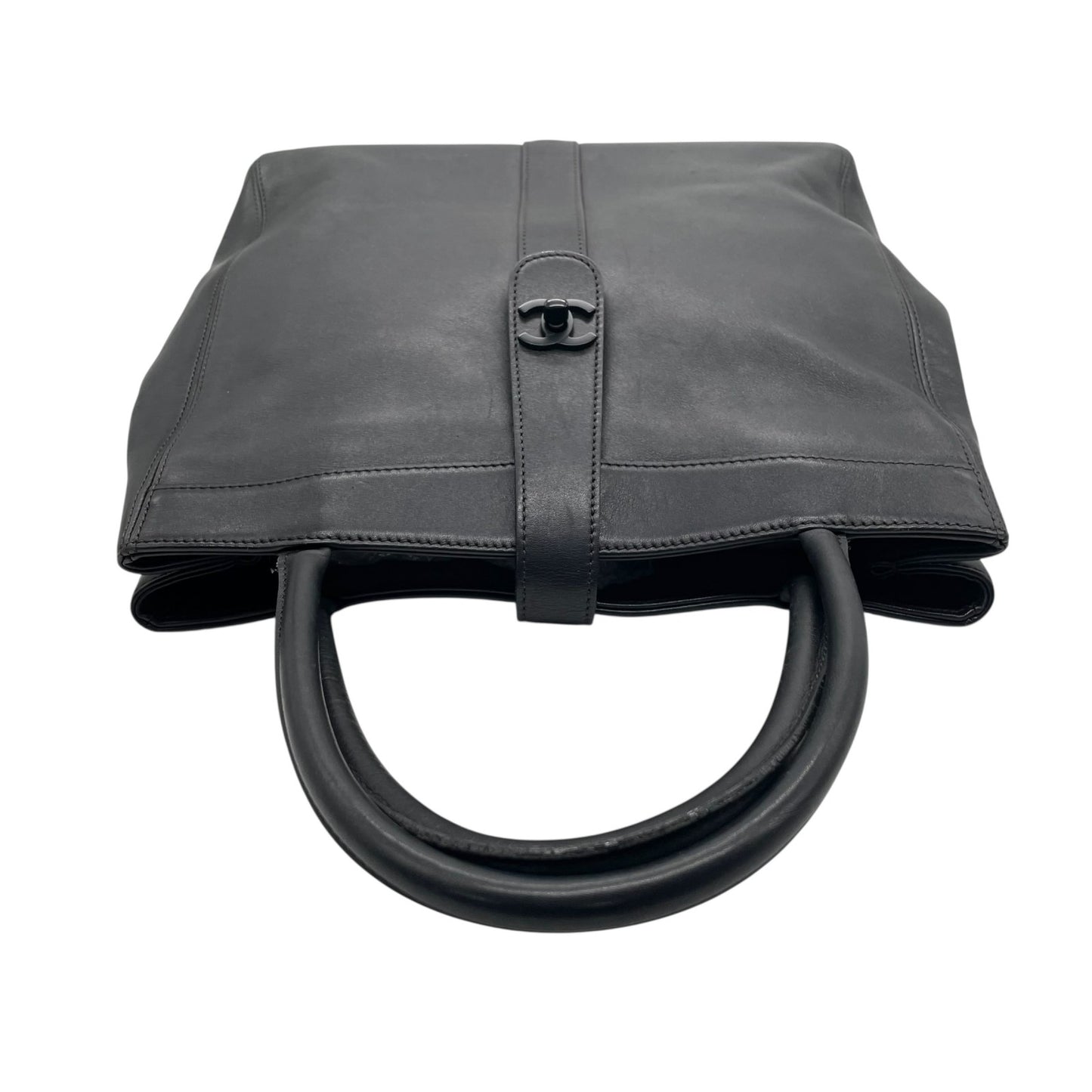 CHANEL シャネル トートバッグ ブラック 黒 カーフレザー 本革 ココマーク ターンロック ハンドバッグ 大容量 ヴィンテージ シール有 正規品 C