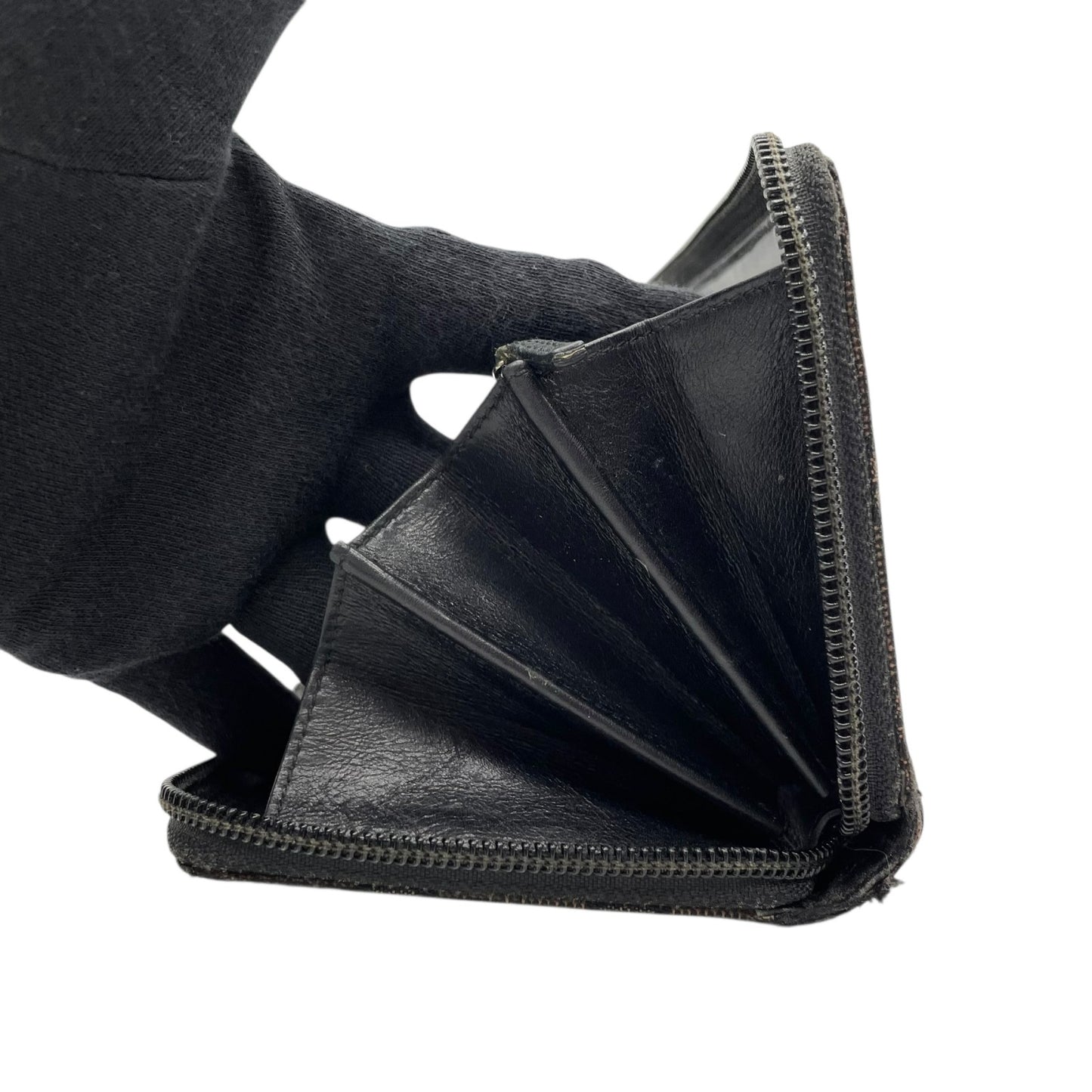 グッチ GUCCI 長財布 ラウンドファスナー GGキャンバス レザー ブラウン 茶 GG柄 ロゴ シルバー金具 メンズ レディース M1