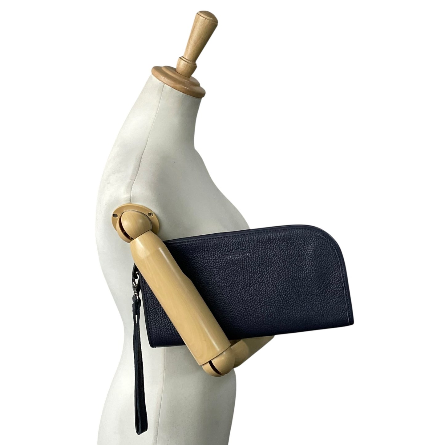 美品 トラモンターノ TRAMONTANO クラッチバッグ セカンドバッグ 紺 ネイビー レザー シボ革 シルバー金具 ストラップ付 メンズ S21