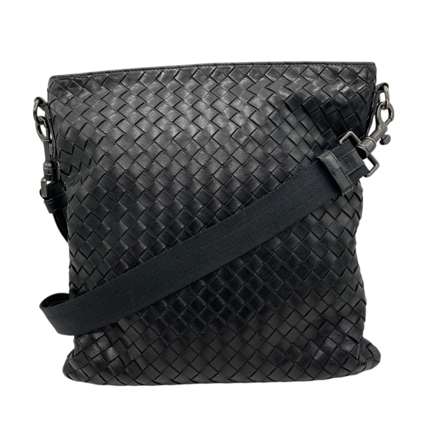 美品 BOTTEGA VENETA ボッテガヴェネタ イントレチャート ショルダーバッグ 276356 レザー 本革 ブラック 黒 ブラック金具 斜め掛け可 サコッシュ メンズ レディース K3