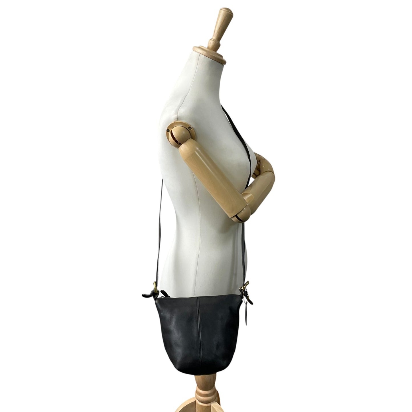 希少 COACH オールドコーチ ヴィンテージ ショルダーバッグ クロスボディ 斜め掛け オールレザー フルグレイン 黒 ブラック ゴールド金具 バケツ型 403