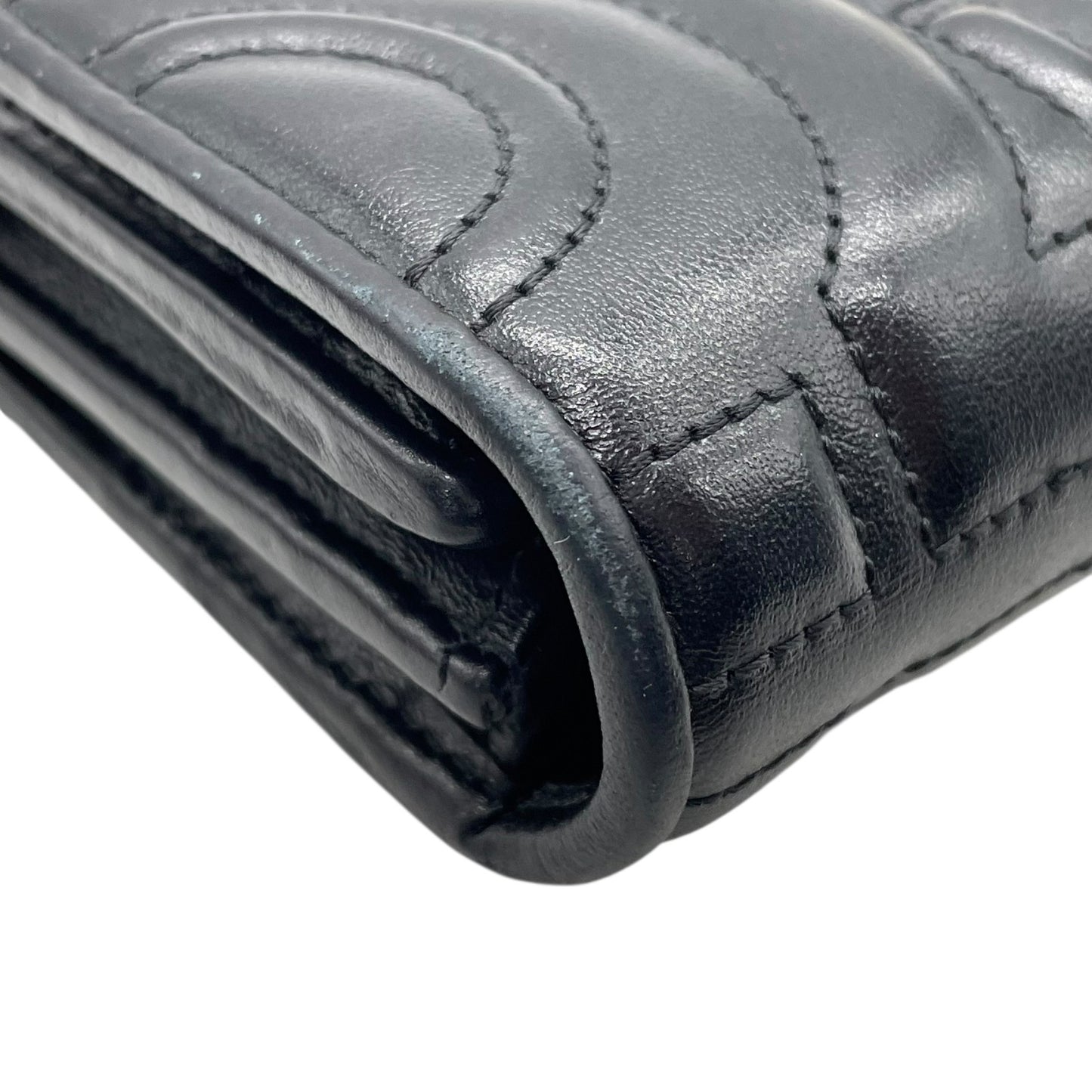 Salvatore Ferragamo フェラガモ 長財布 ガンチーニ ダブルガンチーニ エンボス ターンロック 黒 ブラック レザー 本革 ゴールド金具 ロングウォレット レディース W5