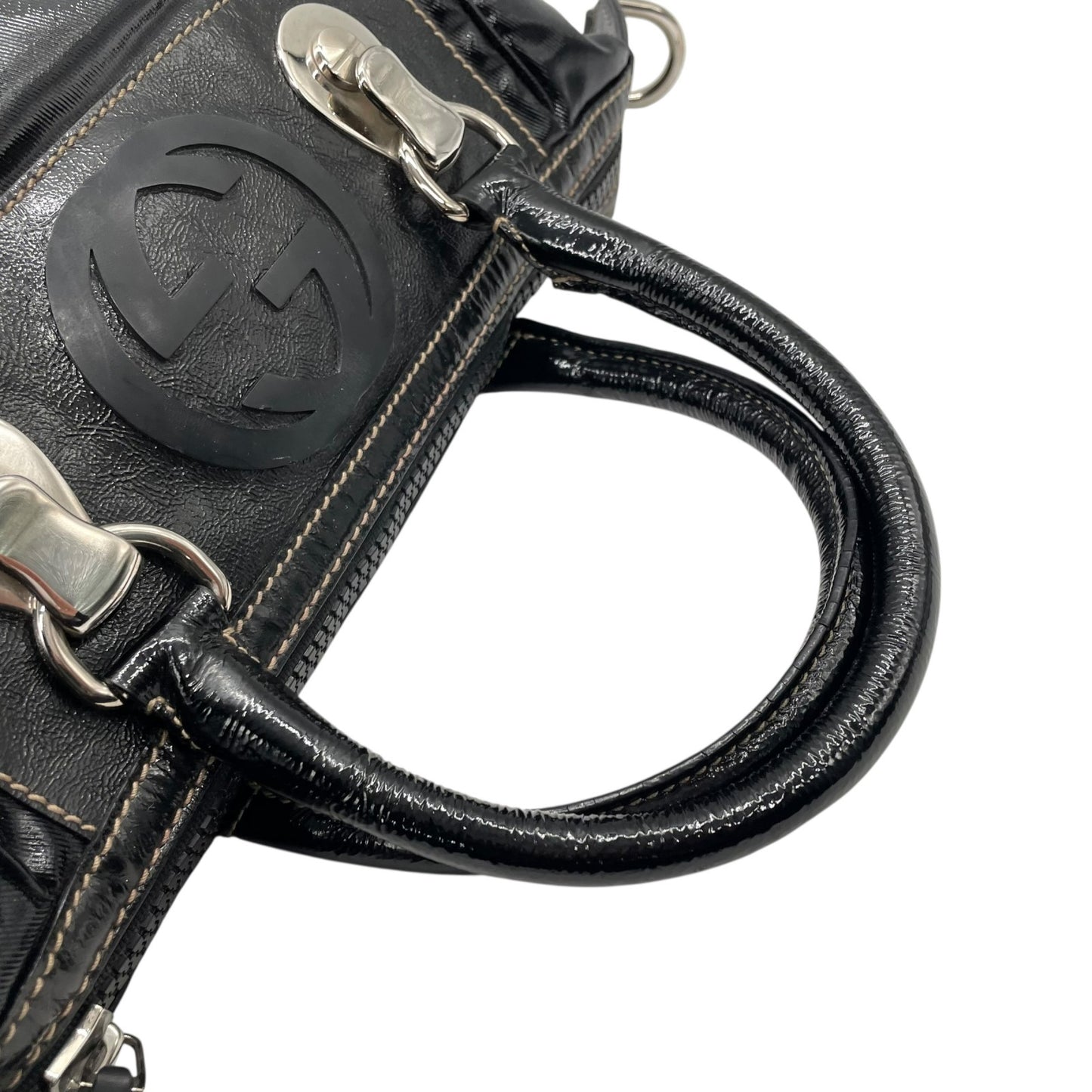 美品 グッチ GUCCI ハンドバッグ ショルダーバッグ ブラック 黒 2way パテントレザー インターロッキングG GGロゴ 手提げ 斜め掛け可 シルバー金具 レディース B2