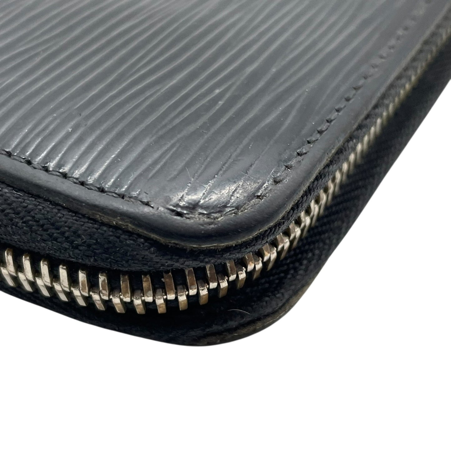 LOUIS VUITTON ルイヴィトン エピ ジッピーウォレット 長財布 M61857 黒 ブラック ノワール シルバー金具 メンズ W3