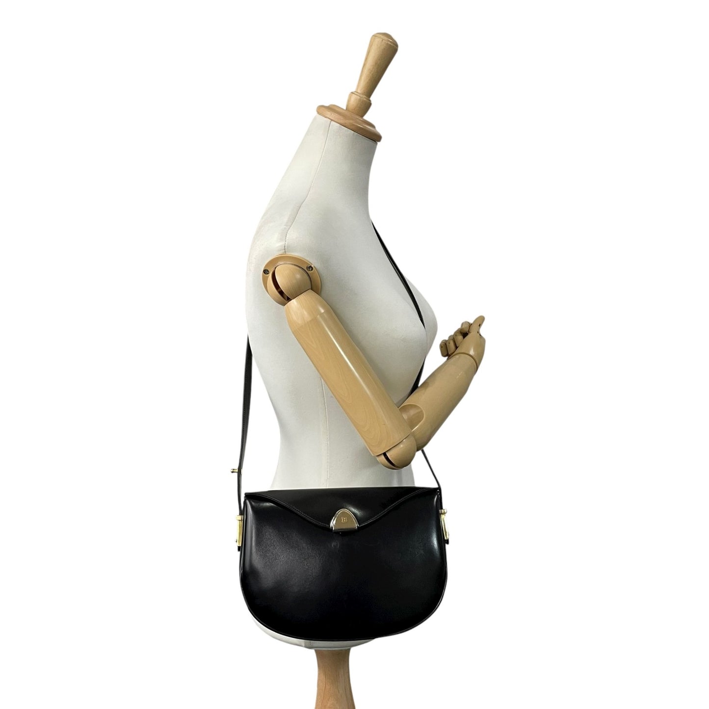 美品 バリー BALLY ショルダーバッグ ワンショルダー ハンドバッグ 2WAY レザー 黒 ブラック 金金具 ゴールド金具 トライアングルロゴ フラップ ヴィンテージ D4