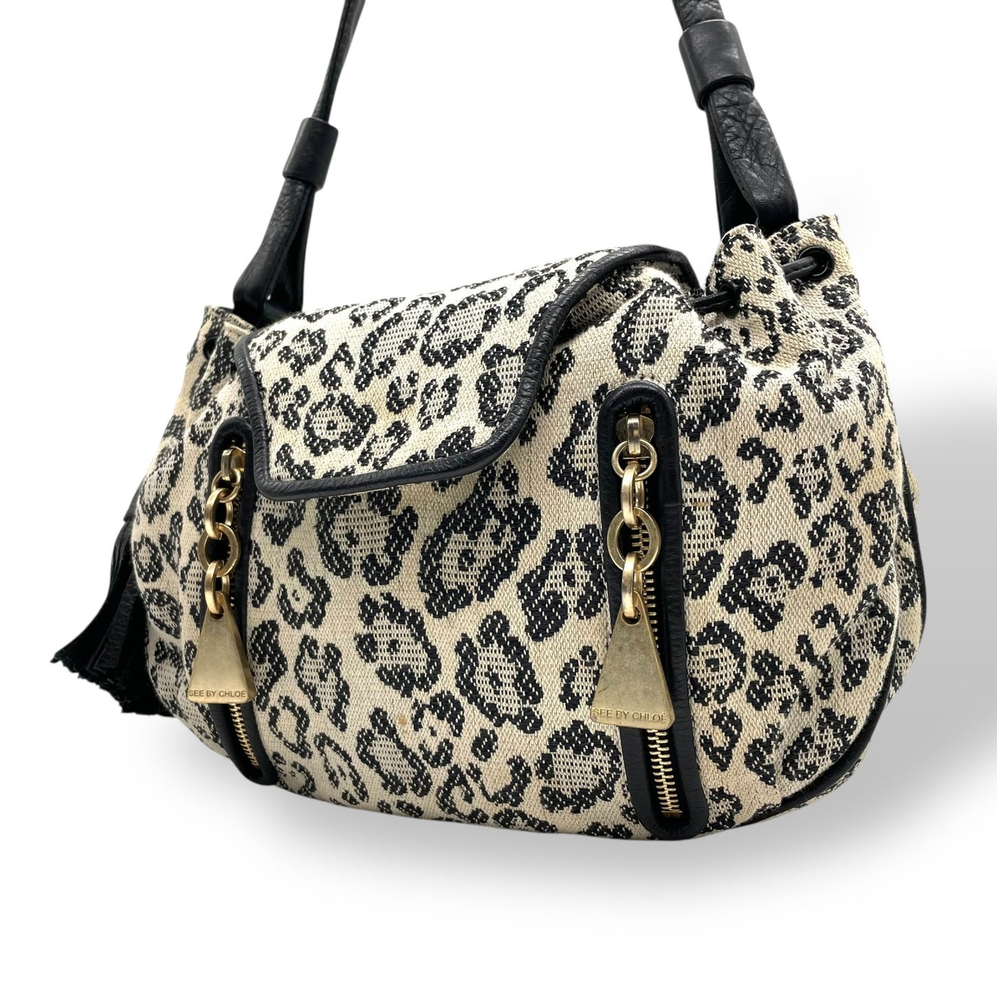 SEE BY CHLOE シーバイクロエ ショルダーバッグ 白 アイボリー 黒 ブラック レオパード ヒョウ柄 キャンバス レザー ゴールド金具 タッセル 斜め掛け可 レディース E5