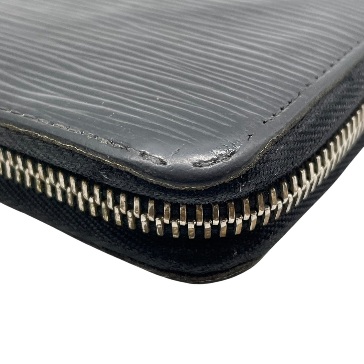 LOUIS VUITTON ルイヴィトン エピ ジッピーウォレット 長財布 M61857 黒 ブラック ノワール シルバー金具 メンズ W3