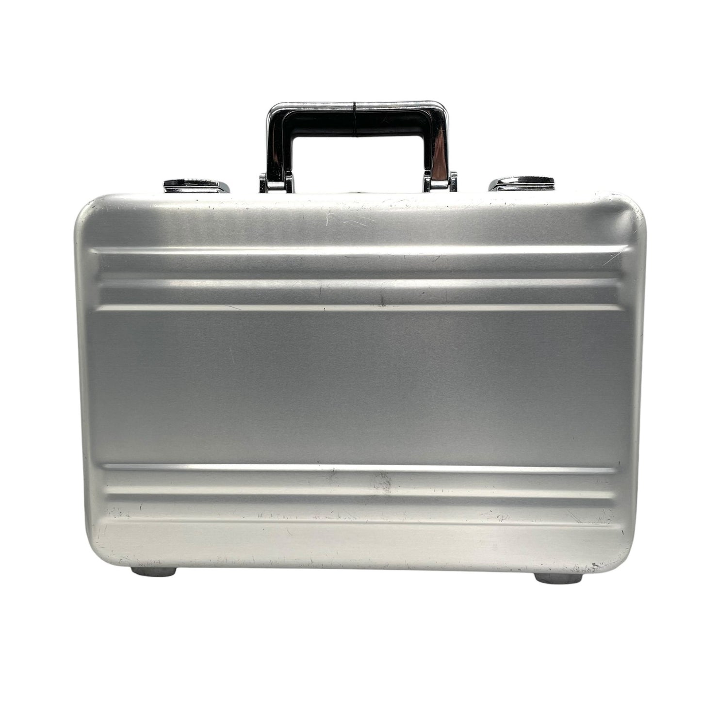 ZERO HALLIBURTON ゼロハリバートン アルミ アタッシュケース シルバー ビジネス ケース ハードケース 金属製 企業用 モダンデザイン 29×42×10cm C