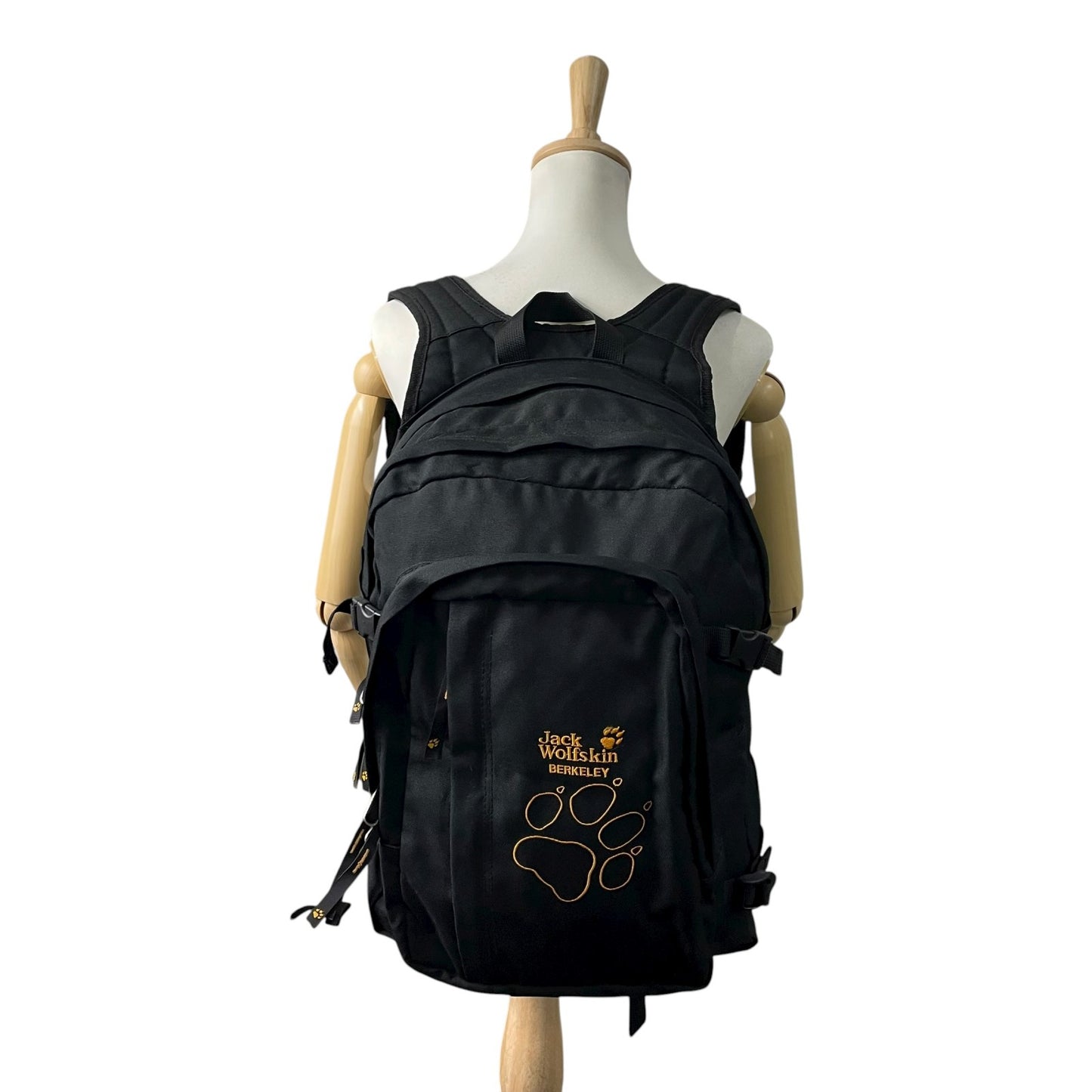 ジャックウルフスキン Jack Wolfskin バークレー BERKELEY リュック バックパック 黒 ブラック 大容量 通勤 通学 U11