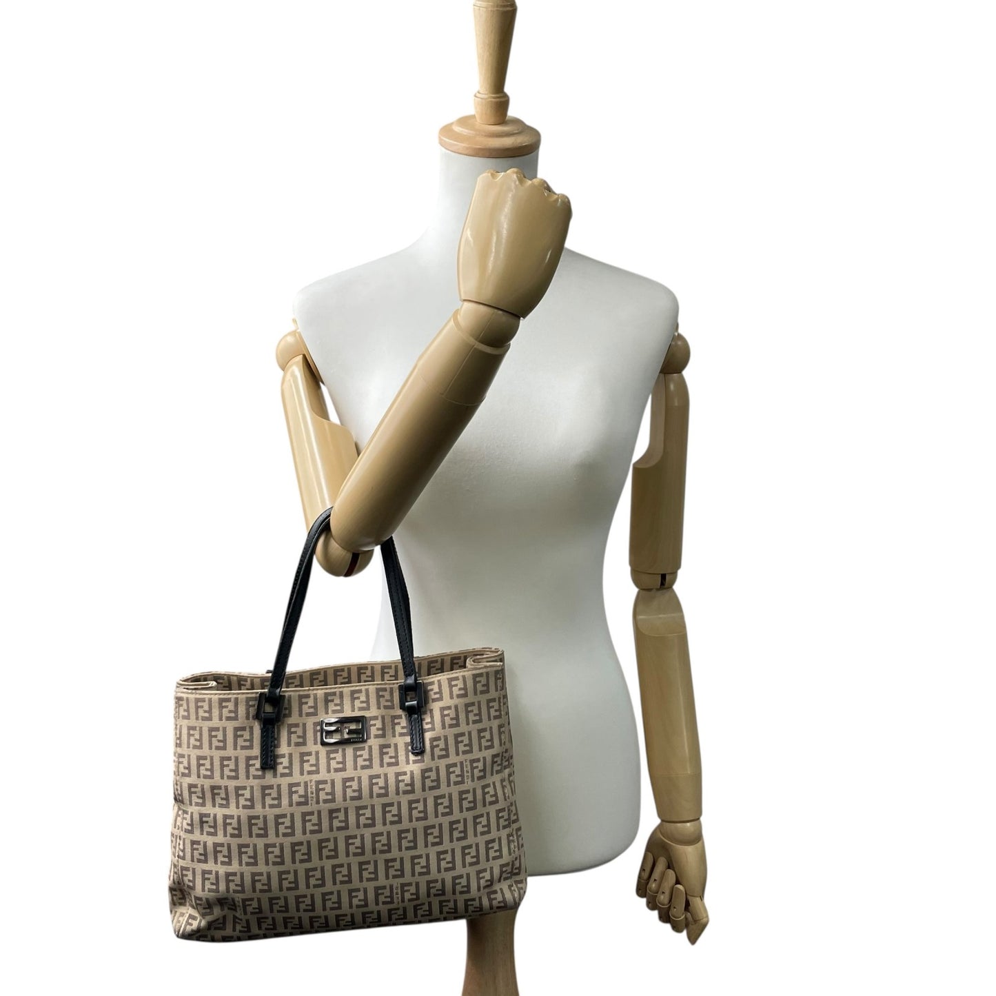 美品 FENDI フェンディ ズッキーノ ハンドバッグ ミニトート ベージュ ブラック キャンバス レザー シルバー金具 FF柄 ズッカ柄 レディース ヴィンテージ B3