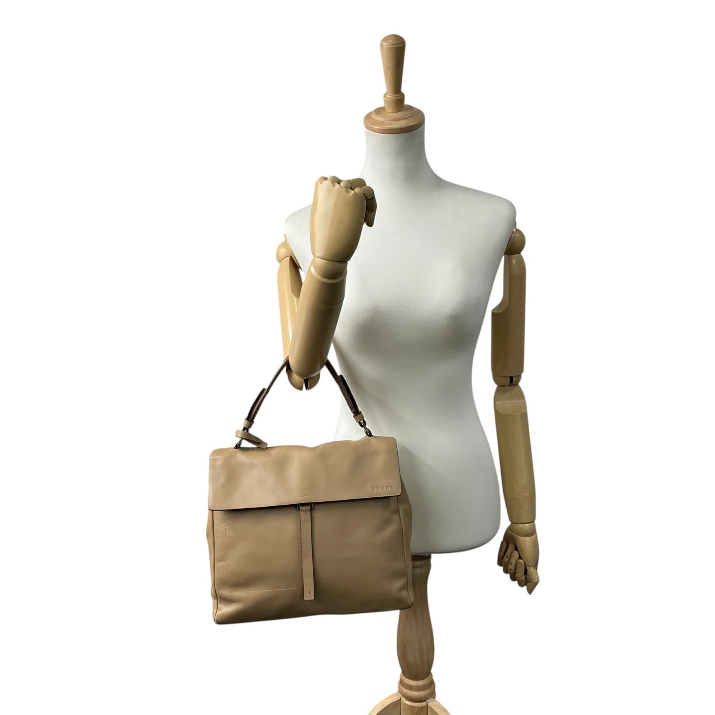 美品 PRADA プラダ ハンドバッグ ポーチ付き B10397 ベージュ レザー シルバー金具 ロゴ型押し 手提げ レディース ギャランティカード付き B4 00s archive