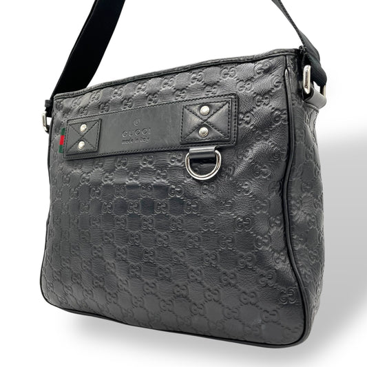 美品 GUCCI グッチ グッチシマ シェリー ロゴ型押し ショルダーバッグ メッセンジャーバッグ レザー 黒 ブラック シルバー金具 322080 斜め掛け可 メンズ レディース E