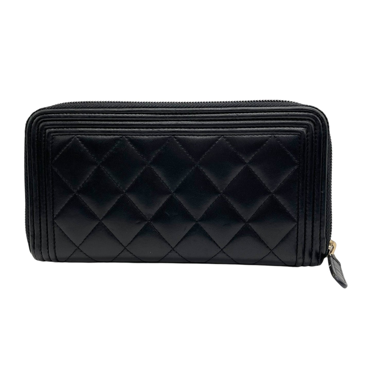 美品 シャネル CHANEL ボーイシャネル ラウンドファスナー 長財布 ブラック 黒 レザー 金 ゴールド金具 キルティング ココマーク W6