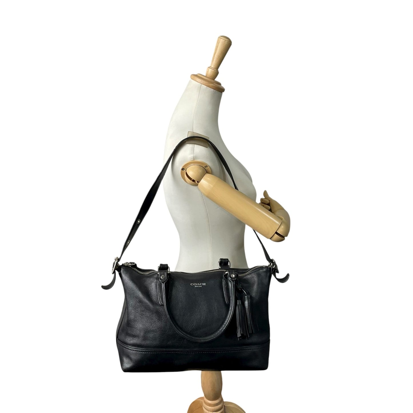 COACH コーチ 2WAYショルダーバッグ ハンドバッグ トートバッグ レザー タッセルチャーム付き ブラック 黒 S90