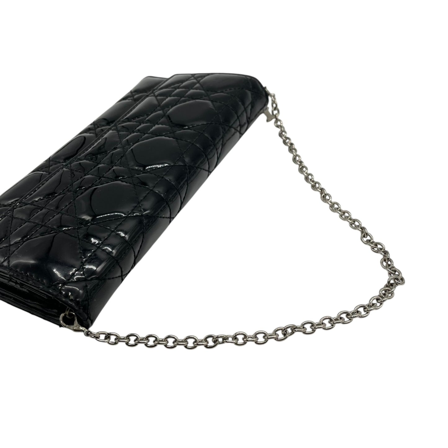 クリスチャンディオール Dior レディディオール ウォレットオンチェーン 黒 ブラック カナージュ パテントレザー チェーンストラップ キルティング エナメル ロゴ レディース W4