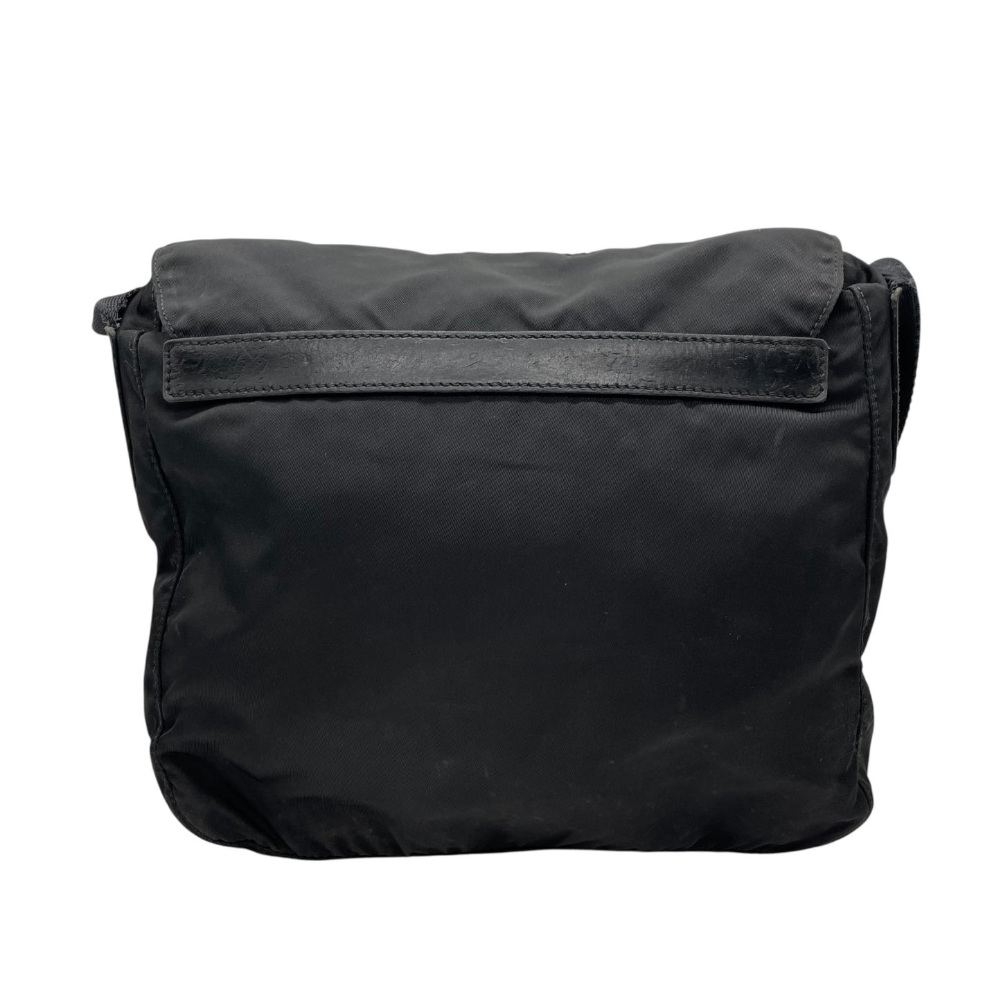 PRADA プラダ ショルダーバッグ 黒 ブラック NERO ナイロン レザー シルバー金具 三角ロゴ 斜め掛け メンズ レディース B3