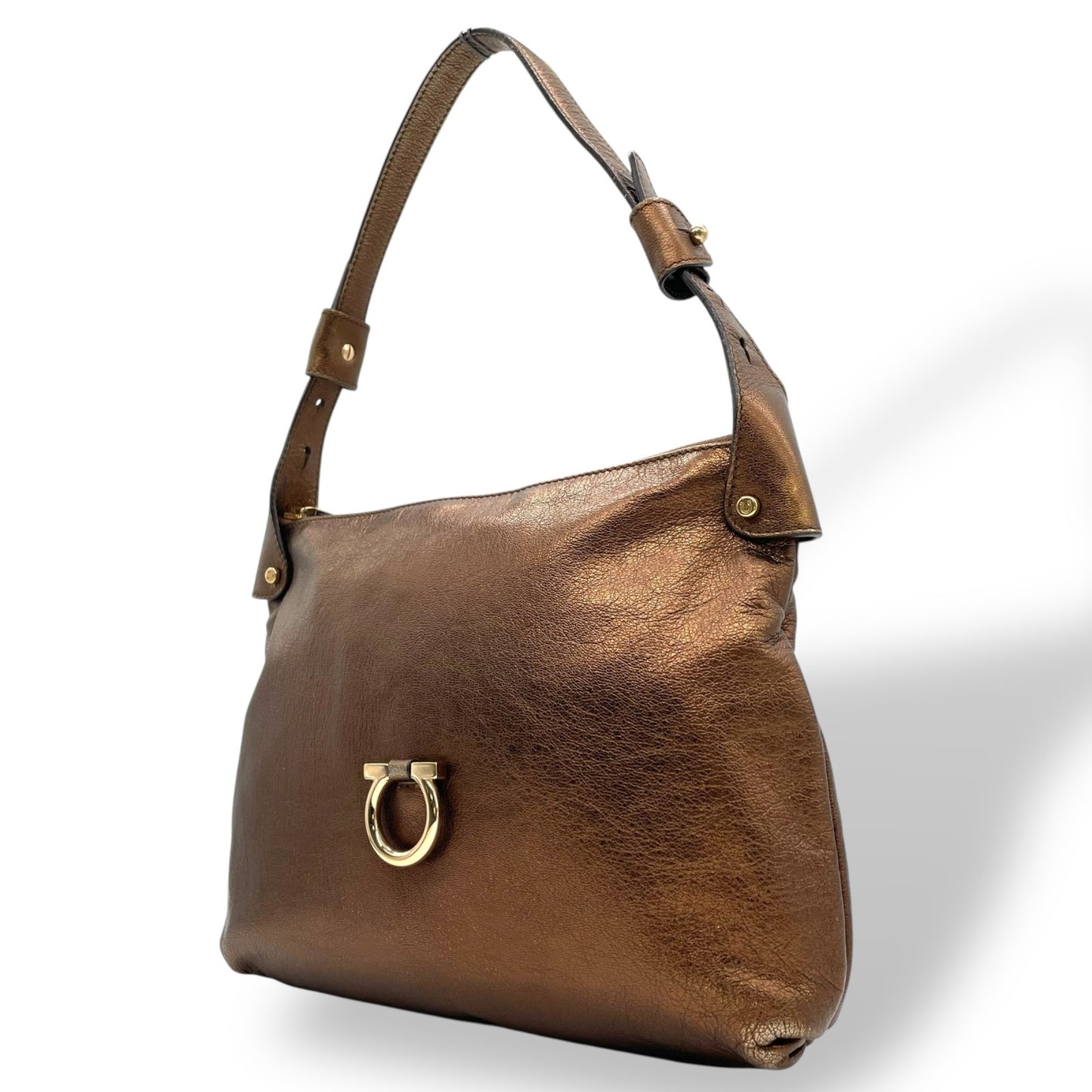 美品 Salvatore Ferragamo フェラガモ ガンチーニ ハンドバッグ ショルダーバッグ ワンショルダー 茶 ブラウン ブロンズ メタリック レザー ゴールド金具 肩掛け レディース K6