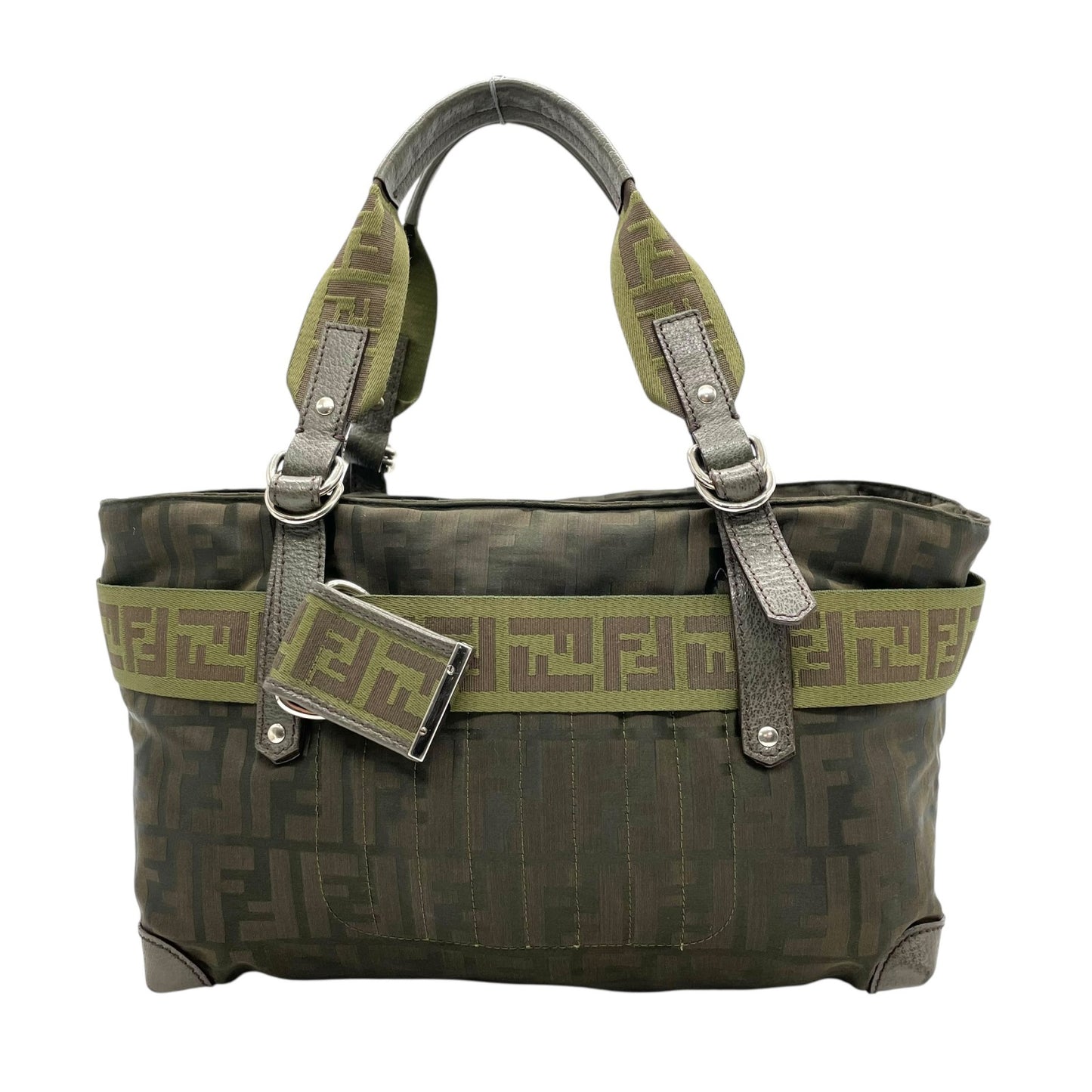 美品 FENDI フェンディ ズッカ柄 ナイロントート バッグ カーキ グリーン FF柄 ベルトデザイン シルバー金具 8BH143 ハンドバッグ レディース B1