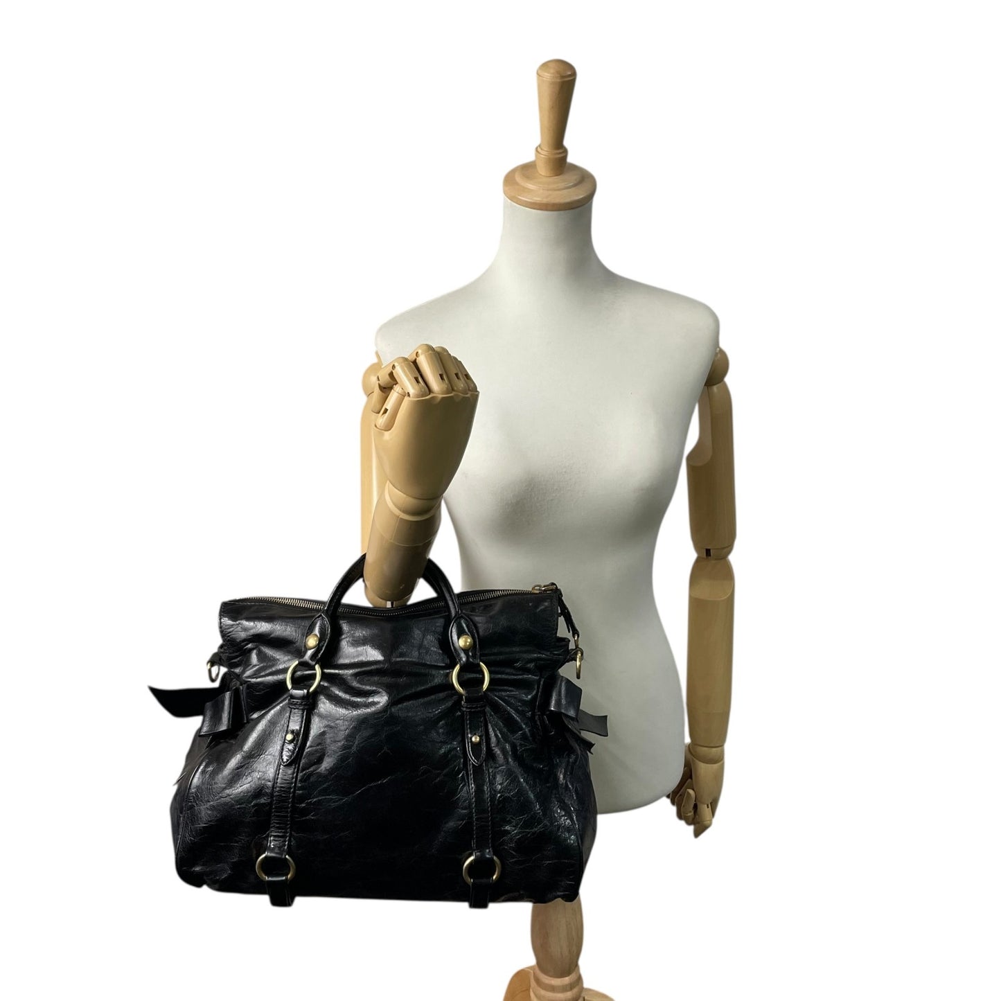 MIUMIU ミュウミュウ ハンドバッグ レザー ブラック【中古】 レディース