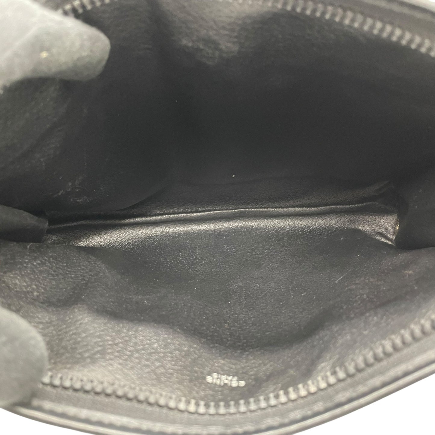 CELINE ヴィンテージ レザークラッチバッグ シルバーサークル金具 ブラック 黒 フラップ クラッチ セリーヌ レディース c6