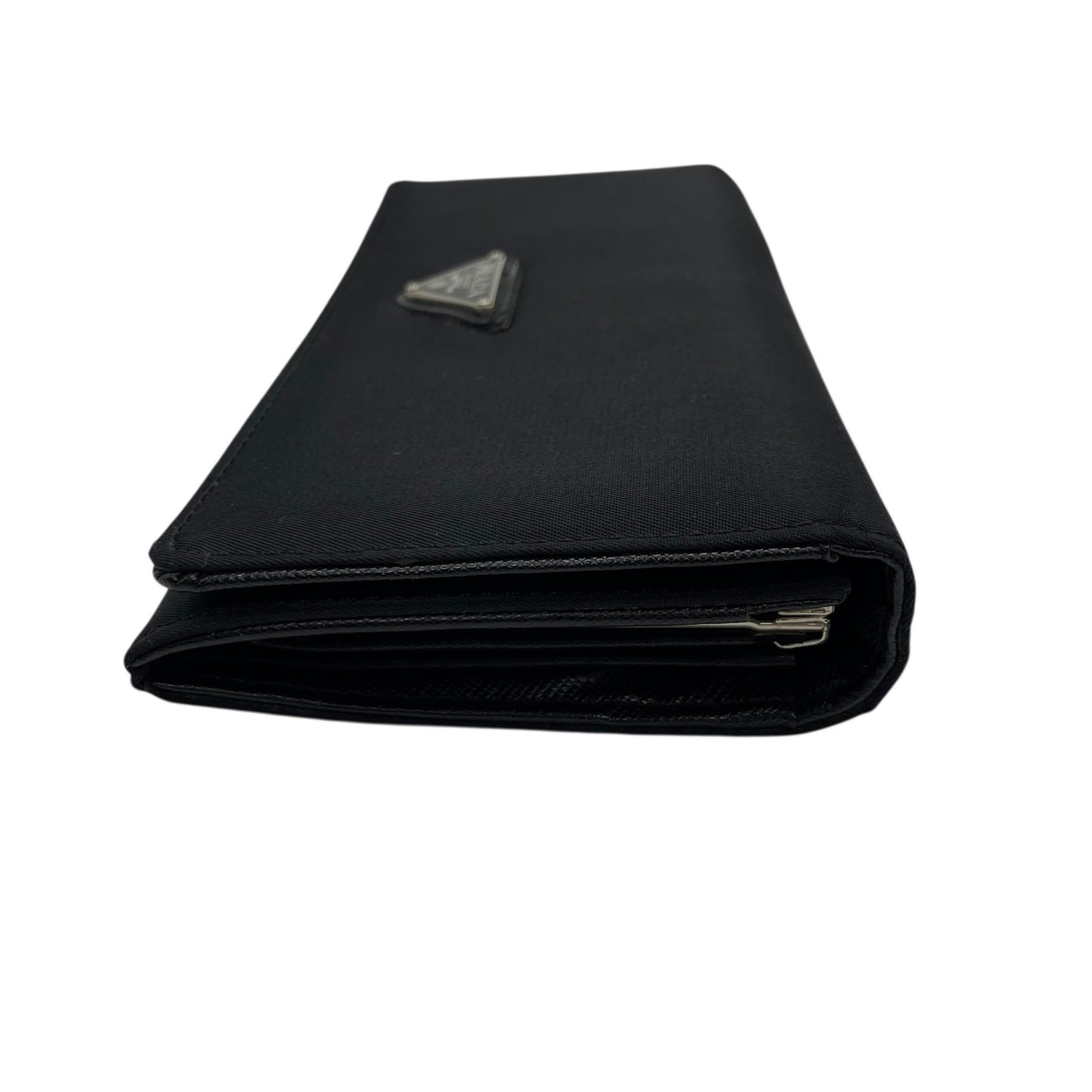 プラダ PRADA ナイロン レザー 長財布 ブラック黒 三角ロゴプレート トライアングル サフィアーノ ラウンドフラップ M3