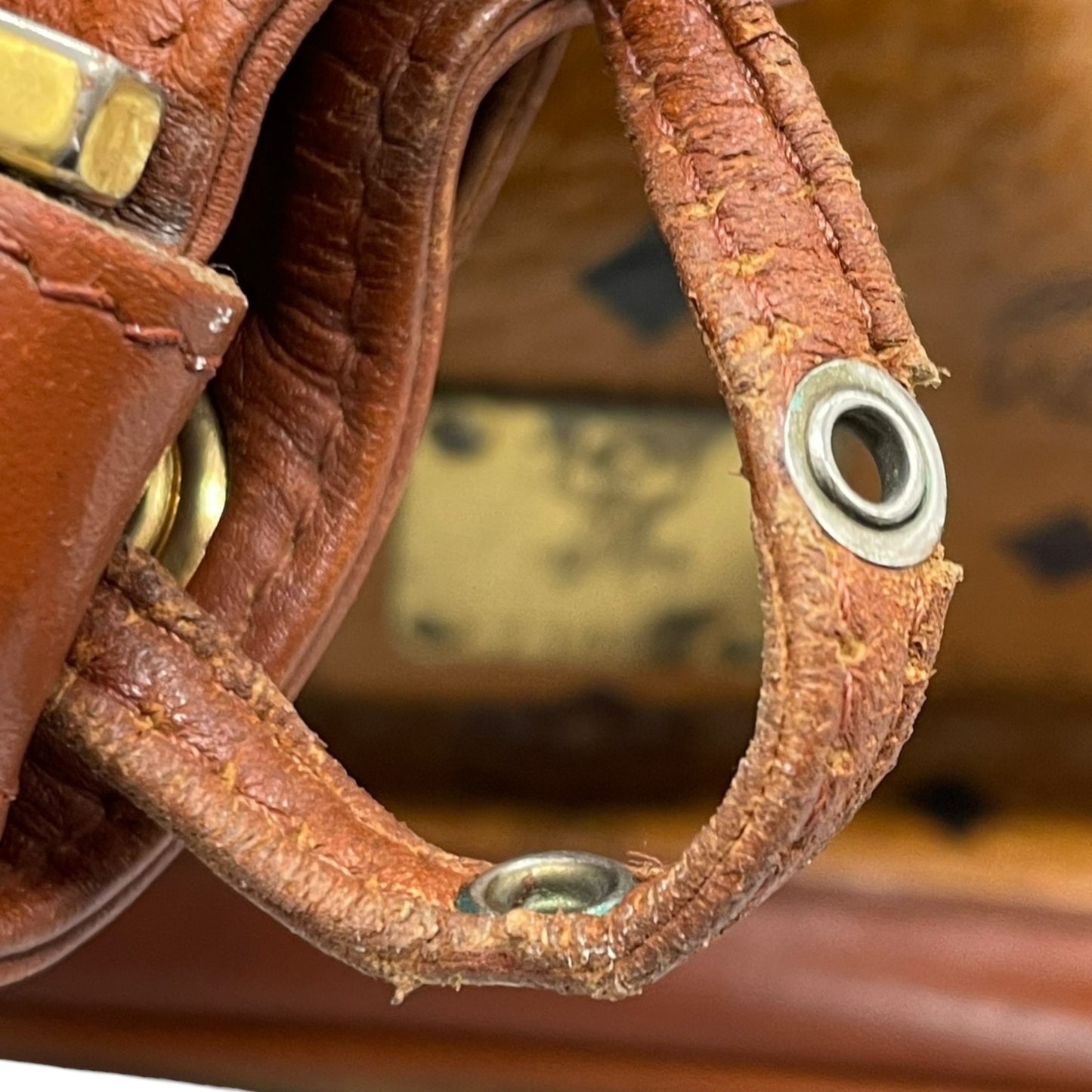 MCM ヴィンテージ ヴィセトス 巾着 ショルダーバッグ ドローストリング バケットバッグ ブラウン レザー切替 ゴールド金具 レディース D6