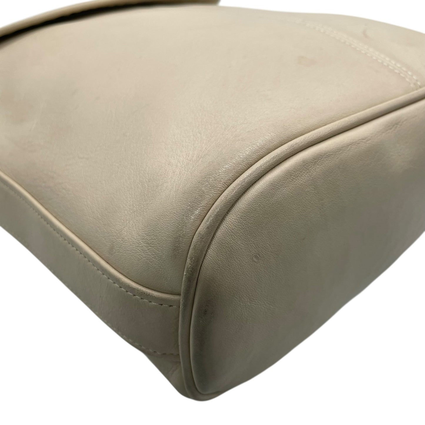 コーチ COACH レザー フラップ ショルダーバッグ ワンショルダー ホワイト 白 シンプル 上品 大容量 斜めがけ S91