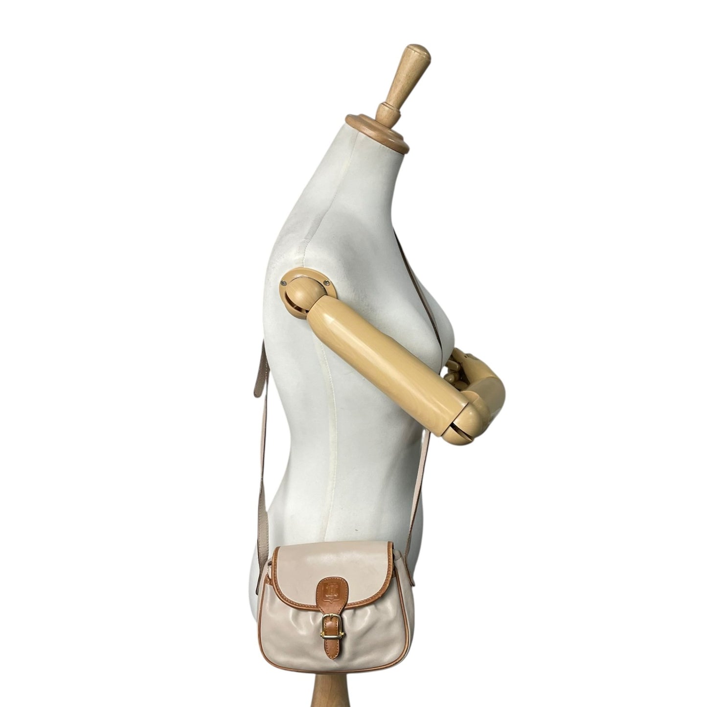 CELINE ヴィンテージ マカダムロゴ レザーショルダーバッグ M06 アイボリー×ブラウン ゴールド金具 クロスボディ オールドセリーヌ C3