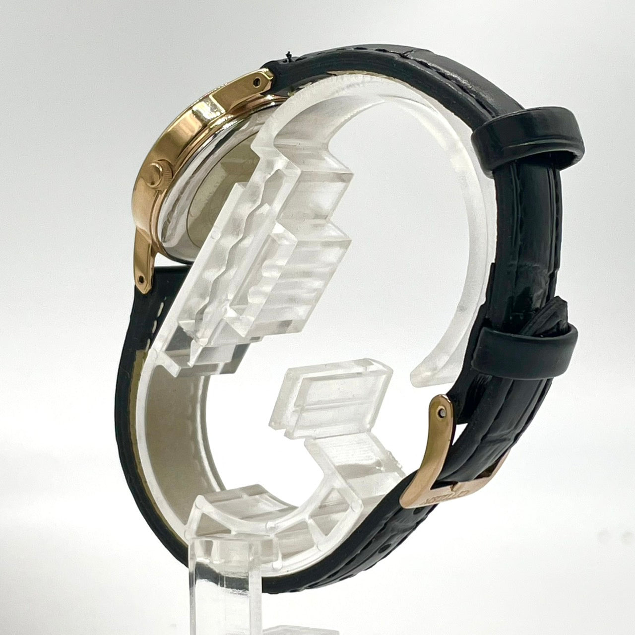 【稼働品/美品】 CITIZEN シチズン エコドライブ レディース 腕時計 E001-S107296 ソーラーウォッチ ゴールドケース 白文字盤 黒レザーベルト デイデイト カレンダー付 クラシック エレガント アナログ クリーニング済 CITIZEN G4