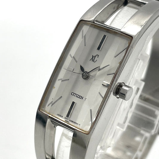 【美品／電池交換済】CITIZEN XC シチズン クロスシー レディース 腕時計 シルバー バングルウォッチ ブレスレット アナログ クオーツ エレガント ドレスウォッチ ビジネス カジュアル スクエア レクタンギュラー シンプル クリーニング済 G4