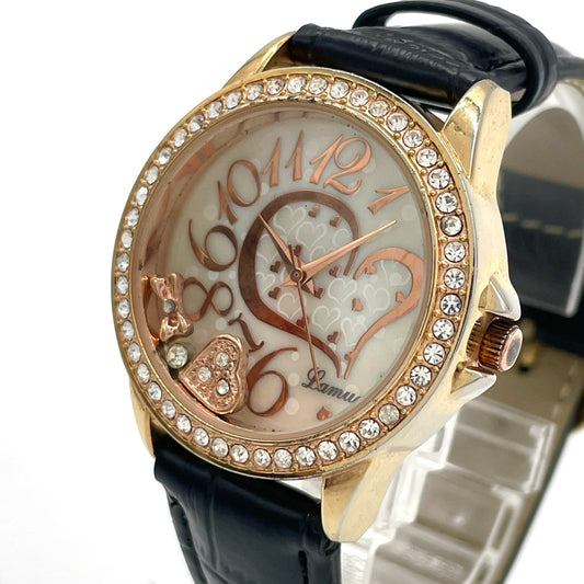 【稼働品/電池交換済】J-AXIS Lamue 腕時計 BL895 レディース クオーツ ゴールド 黒革ベルト ラインストーンベゼル ハートチャーム ギミック アナログ ラウンド ファッションウォッチ かわいい おしゃれ クリーニング済 G4