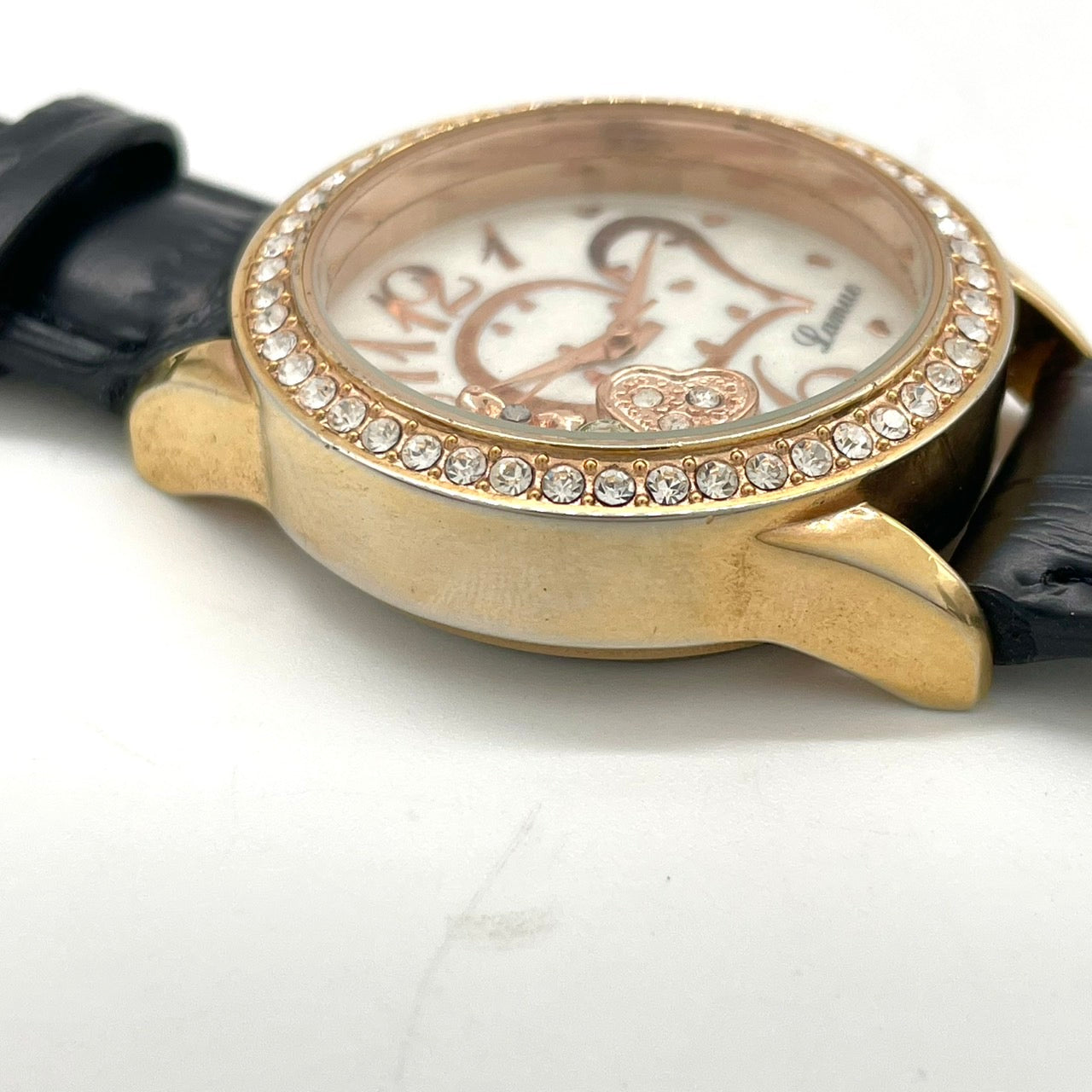 【稼働品/電池交換済】J-AXIS Lamue 腕時計 BL895 レディース クオーツ ゴールド 黒革ベルト ラインストーンベゼル ハートチャーム ギミック アナログ ラウンド ファッションウォッチ かわいい おしゃれ クリーニング済 G4