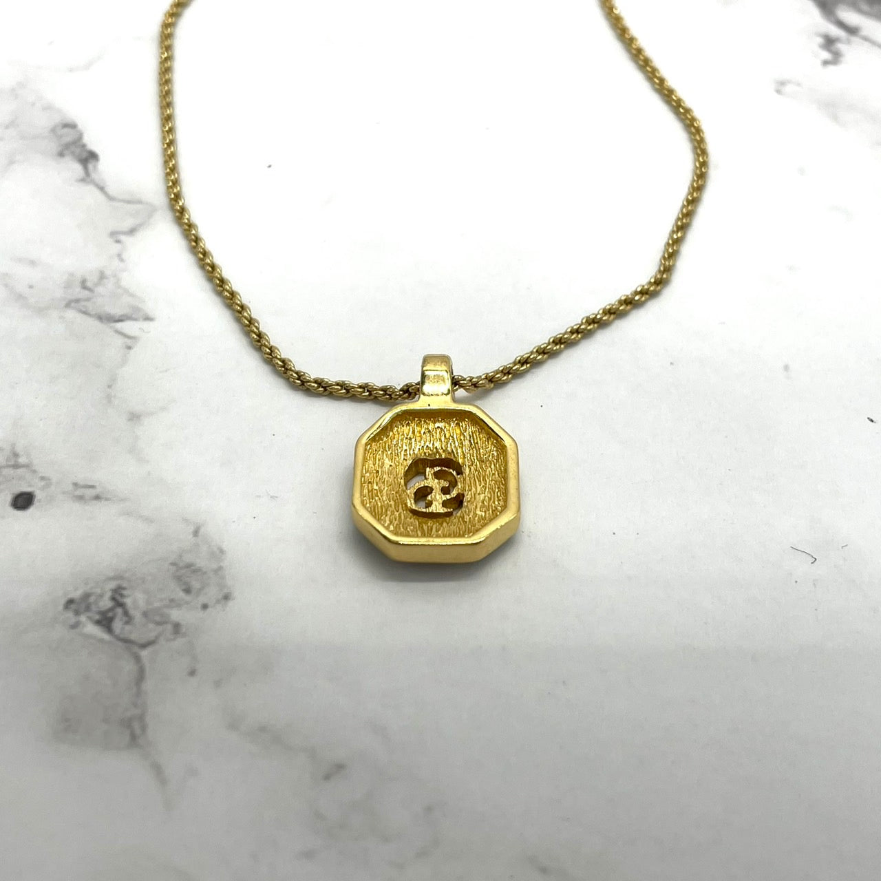 美品 Christian Dior クリスチャンディオール ネックレス CDロゴ ロゴプレート ラインストーン ゴールドチェーン ヴィンテージ ジュエリー レディース I3