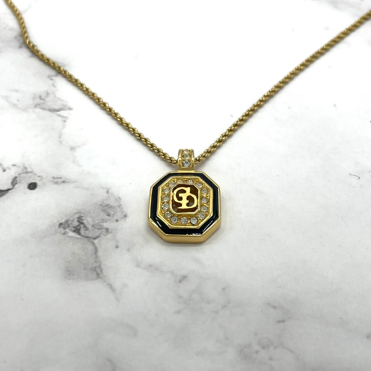 美品 Christian Dior クリスチャンディオール ネックレス CDロゴ ロゴプレート ラインストーン ゴールドチェーン ヴィンテージ ジュエリー レディース I3