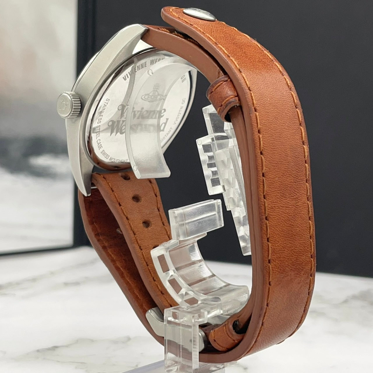 電池交換済/稼働ヴィヴィアンウエストウッド 腕時計 メンズ ゴールド文字盤 レザーベルト ブラウン オーブ アナログ クオーツ クラシック ヴィンテージ Vivienne Westwood VV012TN ヘリテージ G3