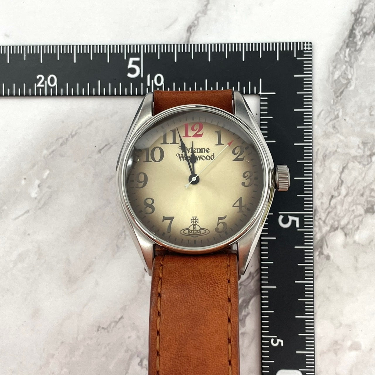 電池交換済/稼働ヴィヴィアンウエストウッド 腕時計 メンズ ゴールド文字盤 レザーベルト ブラウン オーブ アナログ クオーツ クラシック ヴィンテージ Vivienne Westwood VV012TN ヘリテージ G3