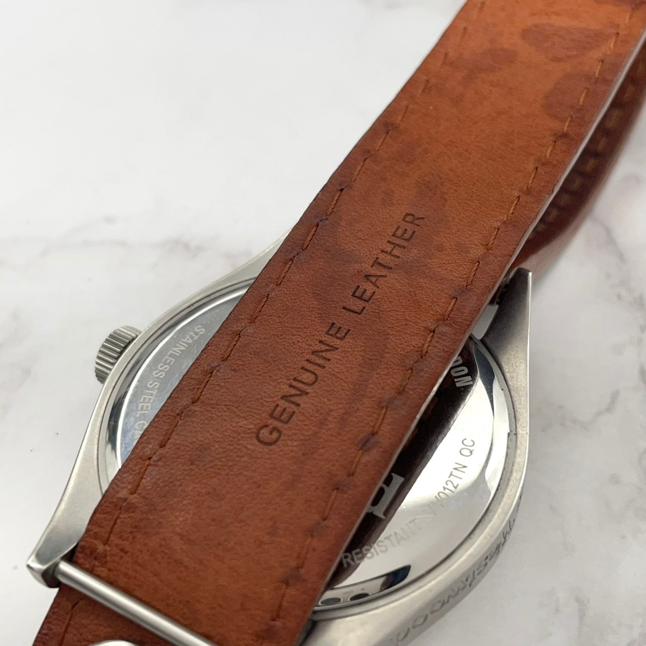 電池交換済/稼働ヴィヴィアンウエストウッド 腕時計 メンズ ゴールド文字盤 レザーベルト ブラウン オーブ アナログ クオーツ クラシック ヴィンテージ Vivienne Westwood VV012TN ヘリテージ G3