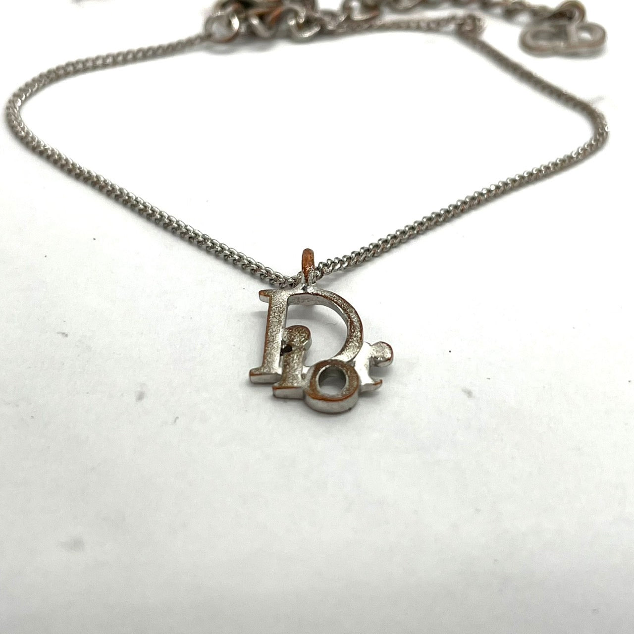 クリスチャンディオール ブレスレット シルバーカラー レディース ロゴモチーフ バングル アクセサリー ジュエリー I1