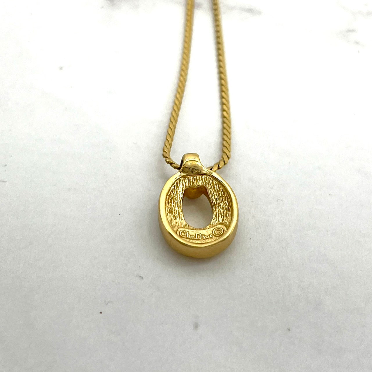 美品 Christian Dior クリスチャンディオール ヴィンテージ ネックレス ラインストーン ペンダント ゴールドカラー アジャスター CDロゴ ジュエリー アクセサリー I1