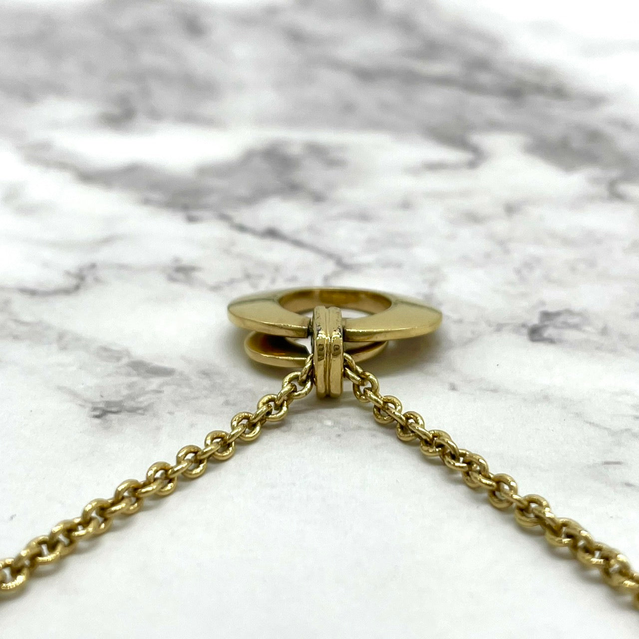 美品 Christian Dior クリスチャンディオール ヴィンテージ ネックレス ダブルサークル CDロゴ アジャスター ペンダント ゴールドカラー アクセサリー ジュエリー レディース I1