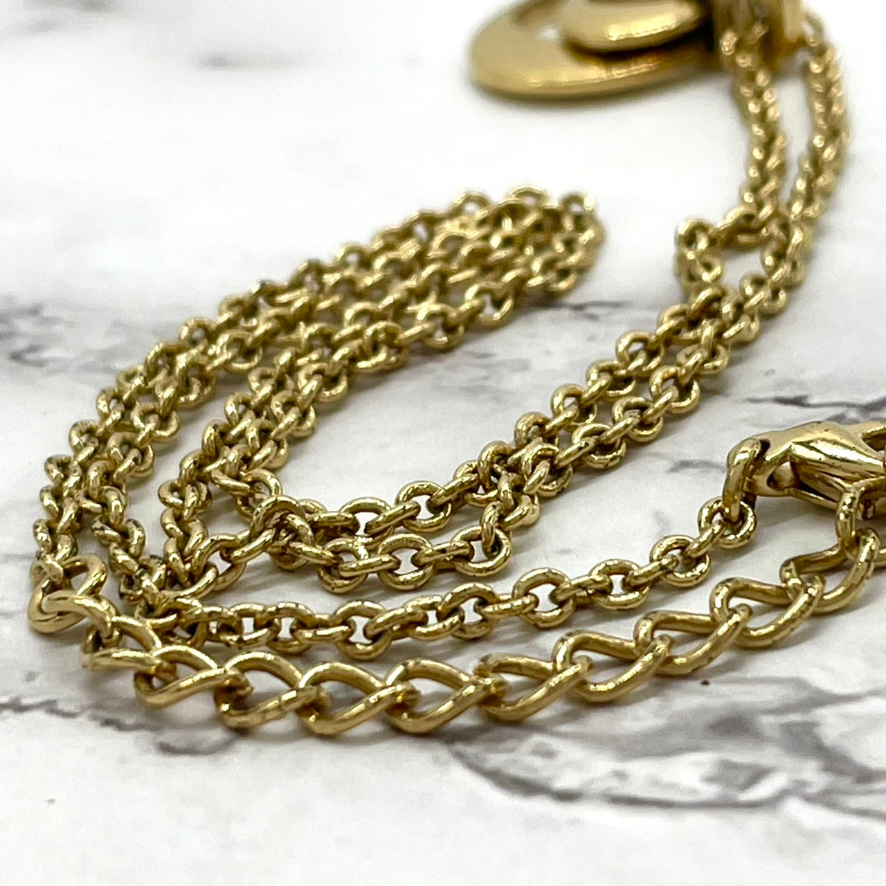 美品 Christian Dior クリスチャンディオール ヴィンテージ ネックレス ダブルサークル CDロゴ アジャスター ペンダント ゴールドカラー アクセサリー ジュエリー レディース I1