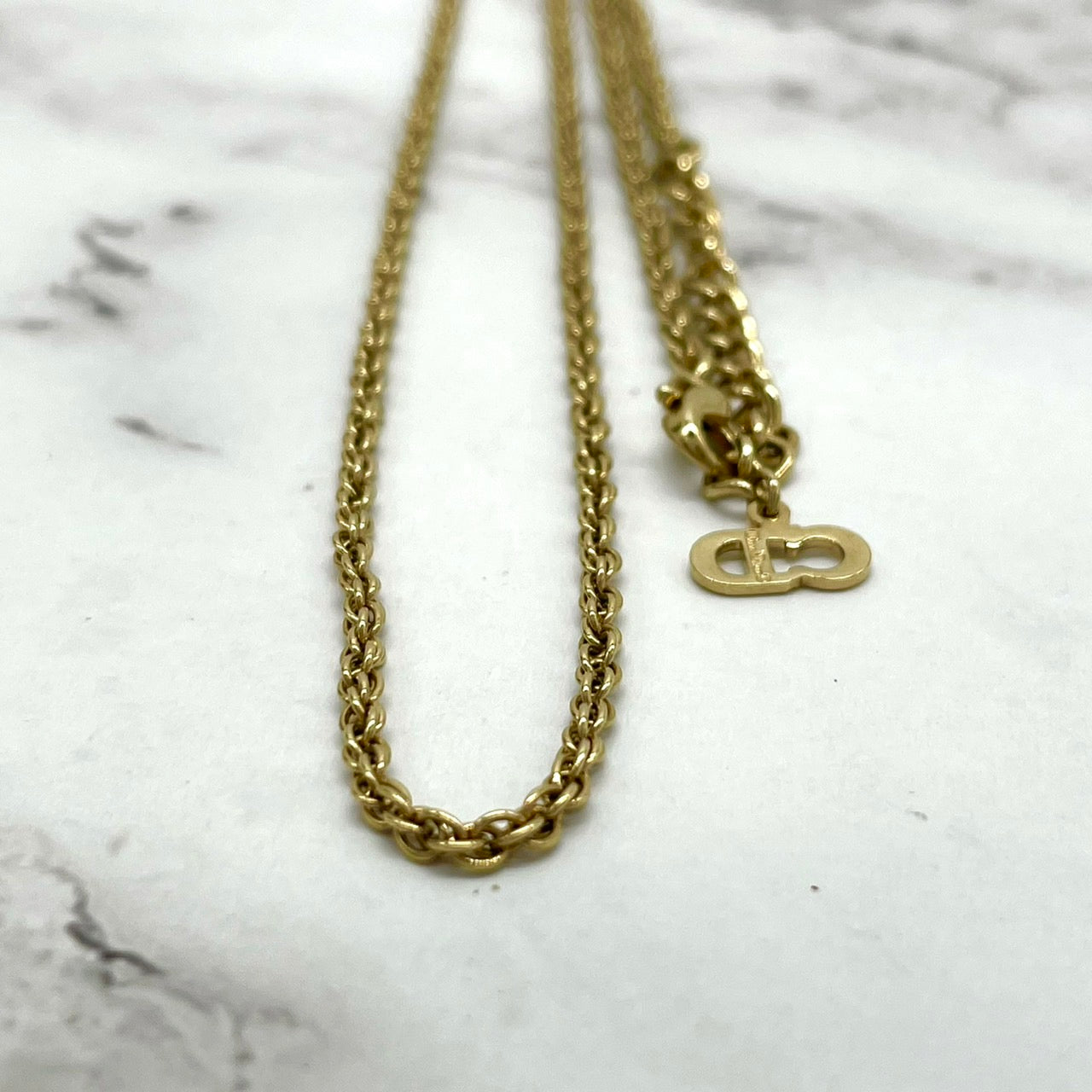 Christian Dior クリスチャンディオール ヴィンテージ チェーンネックレス CDロゴ アジャスター ペンダント ネックレス ゴールドカラー アクセサリー ジュエリー レディース メンズ I1