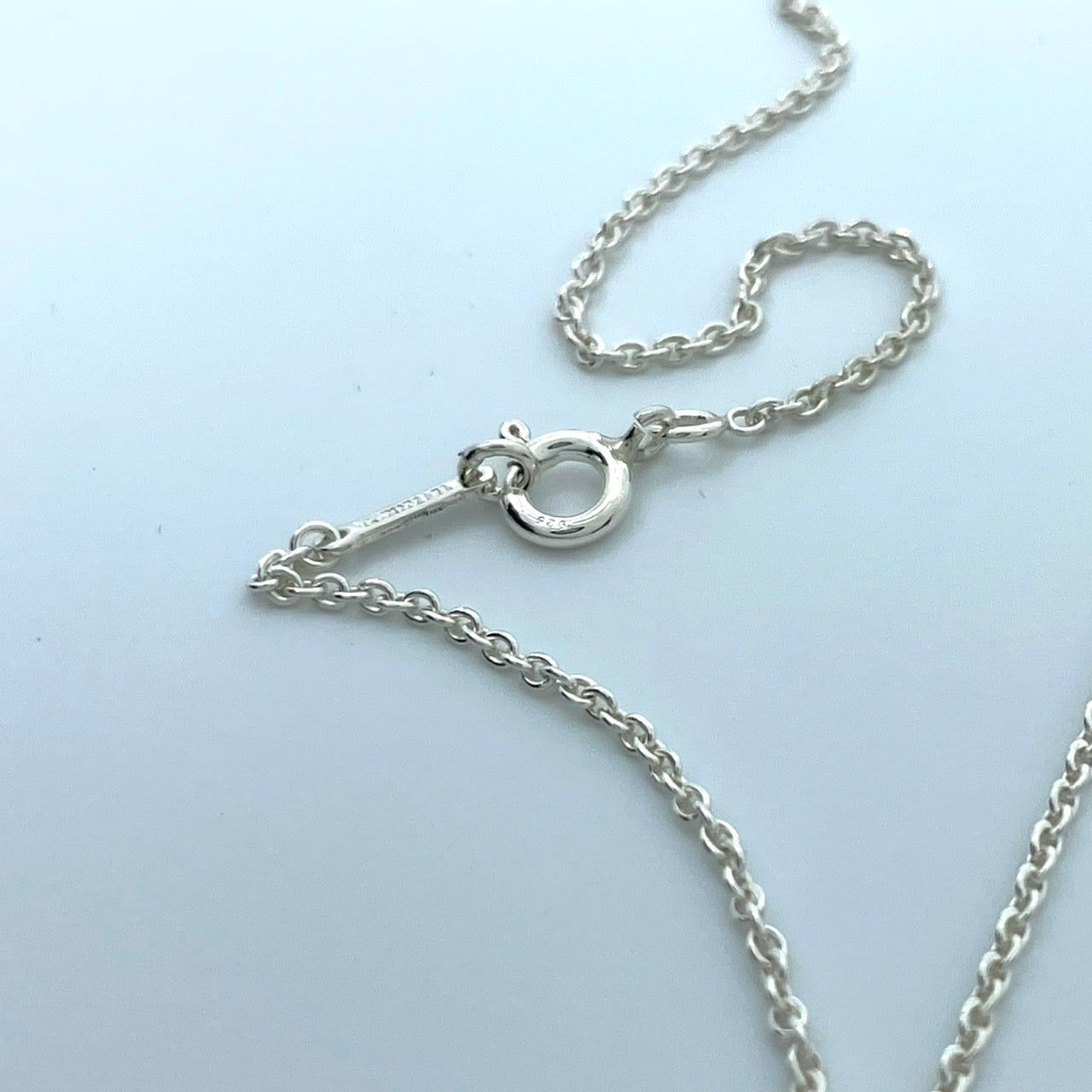 美品 TIFFANY & Co. ティファニー ネックレス アップル エルサ・ペレッティ シルバー SV925 りんごモチーフ ペンダント ヴィンテージ ジュエリー アクセサリー レディース I1
