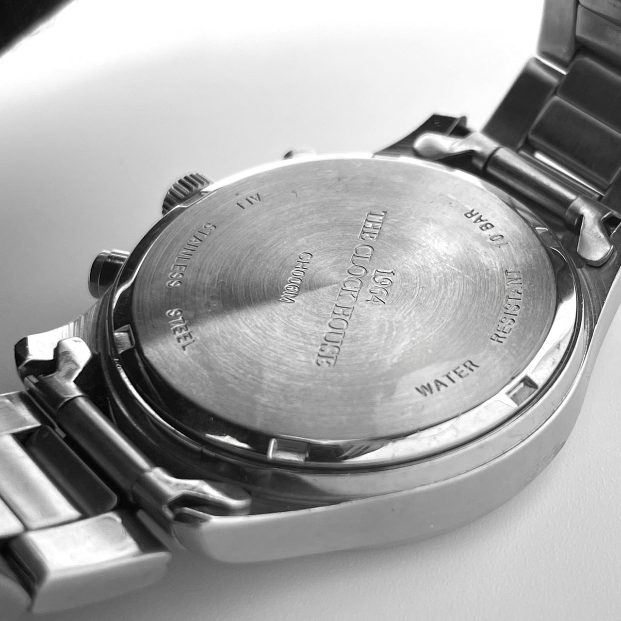 Authentic THE CLOCK HOUSE 1964 Chronograph Watch CH006M White Dial Quartz Mens