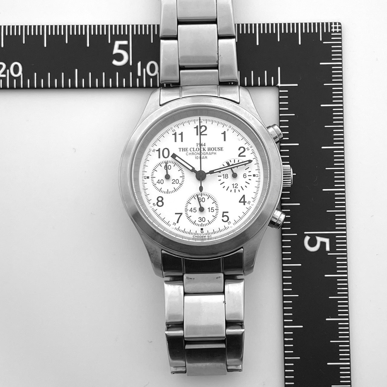 Authentic THE CLOCK HOUSE 1964 Chronograph Watch CH006M White Dial Quartz Mens