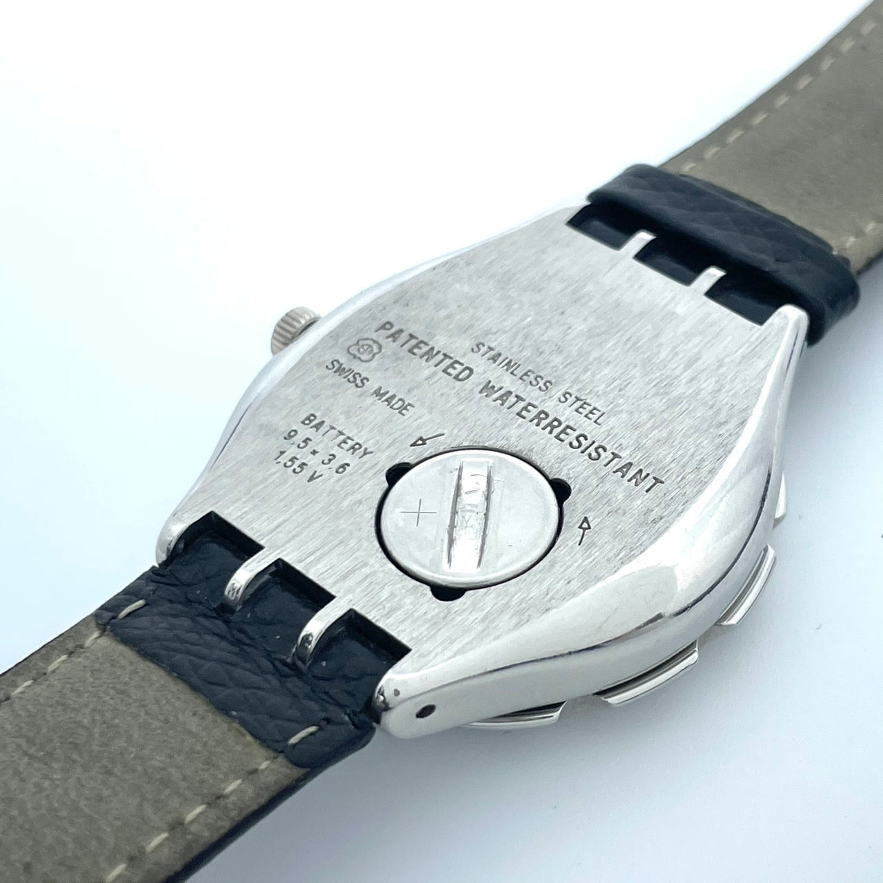 Authentic Swatch Irony YDS401 Vintage 1994 Date Black Dial Men's Watch Swiss