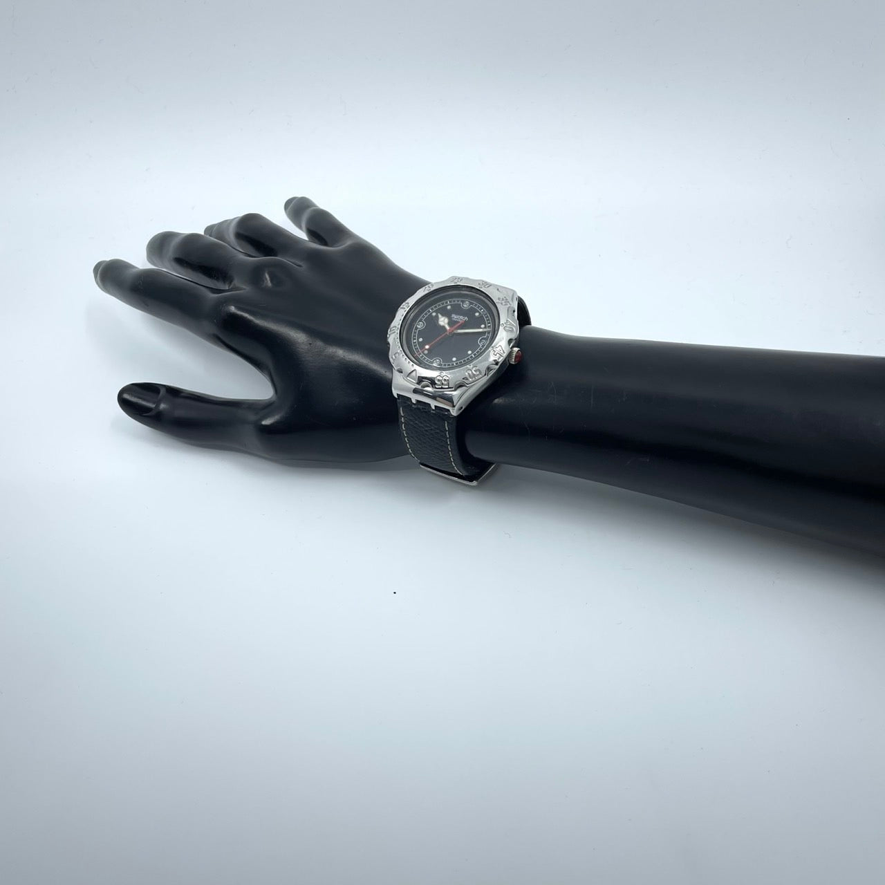 Authentic Swatch Irony YDS401 Vintage 1994 Date Black Dial Men's Watch Swiss