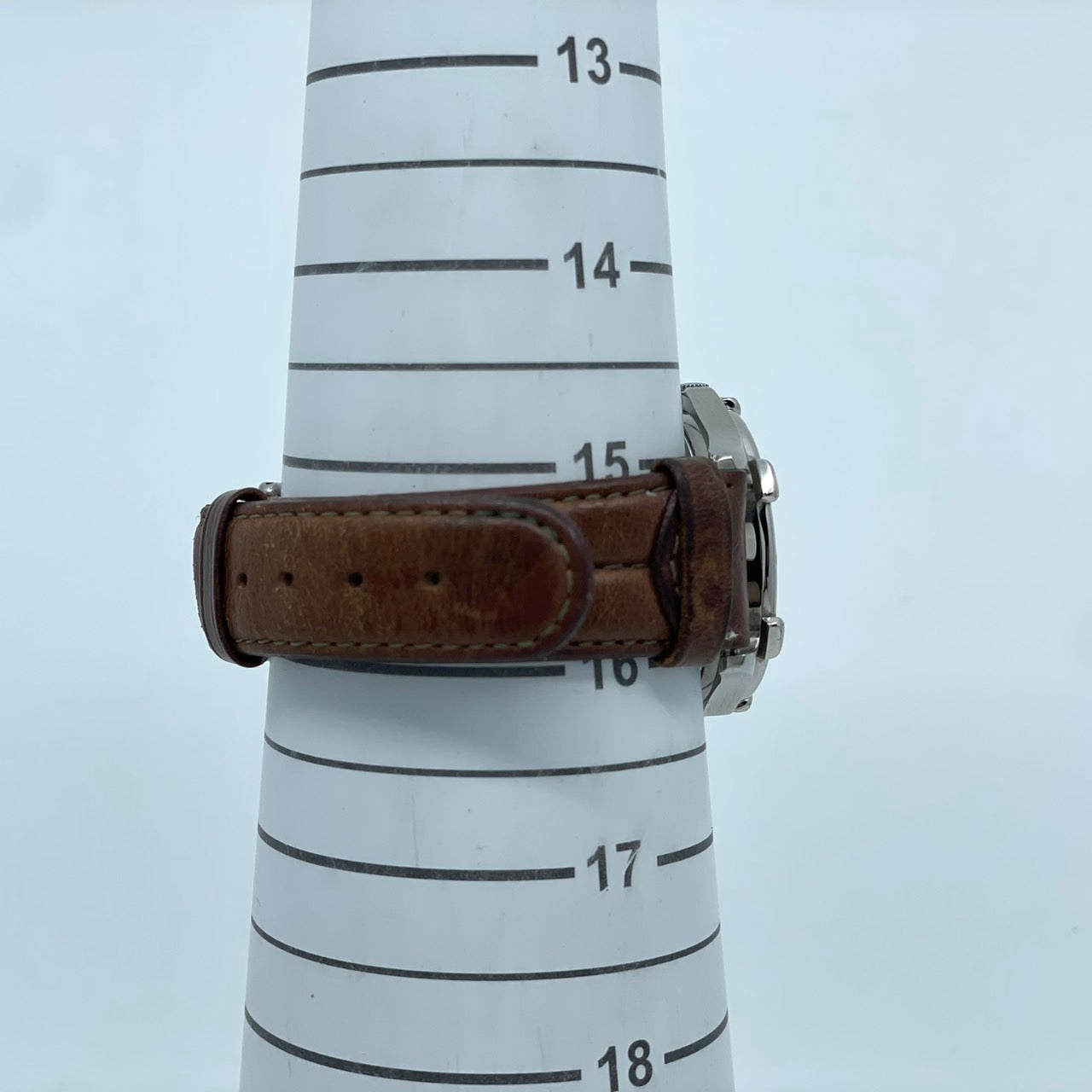 Authentic WENGER S.A.K. DESIGN Military Watch Quartz Date White Dial Swiss Made